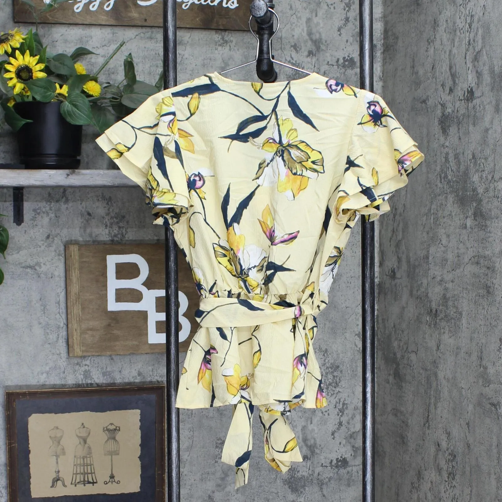 A New Day Women's Floral Print Ruffle Short Sleeve Wrap Top 566680