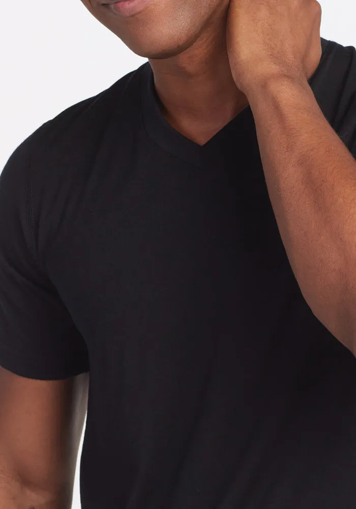 Ashton V Neck - Black