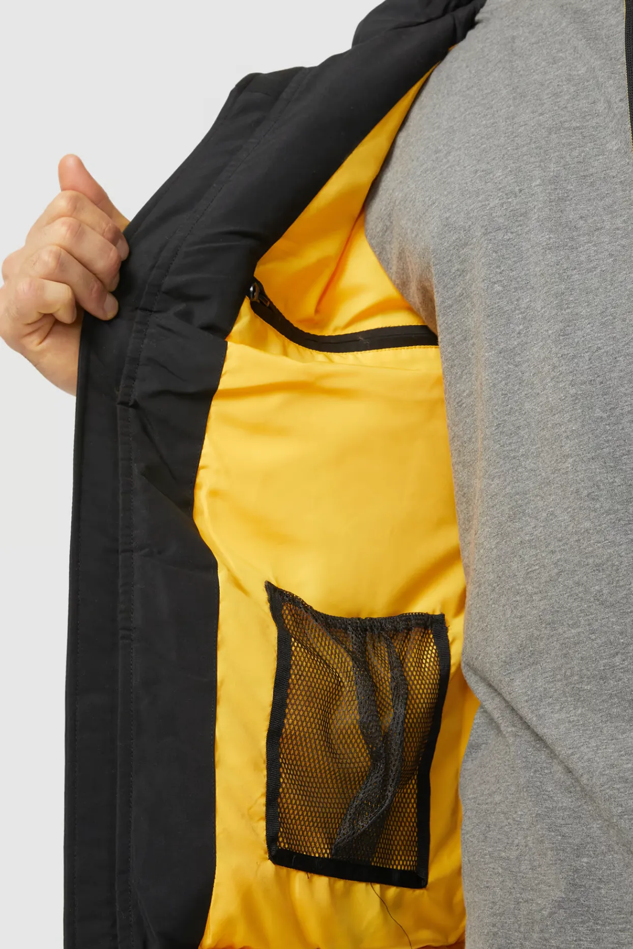 CAT Arctic Zone Vest