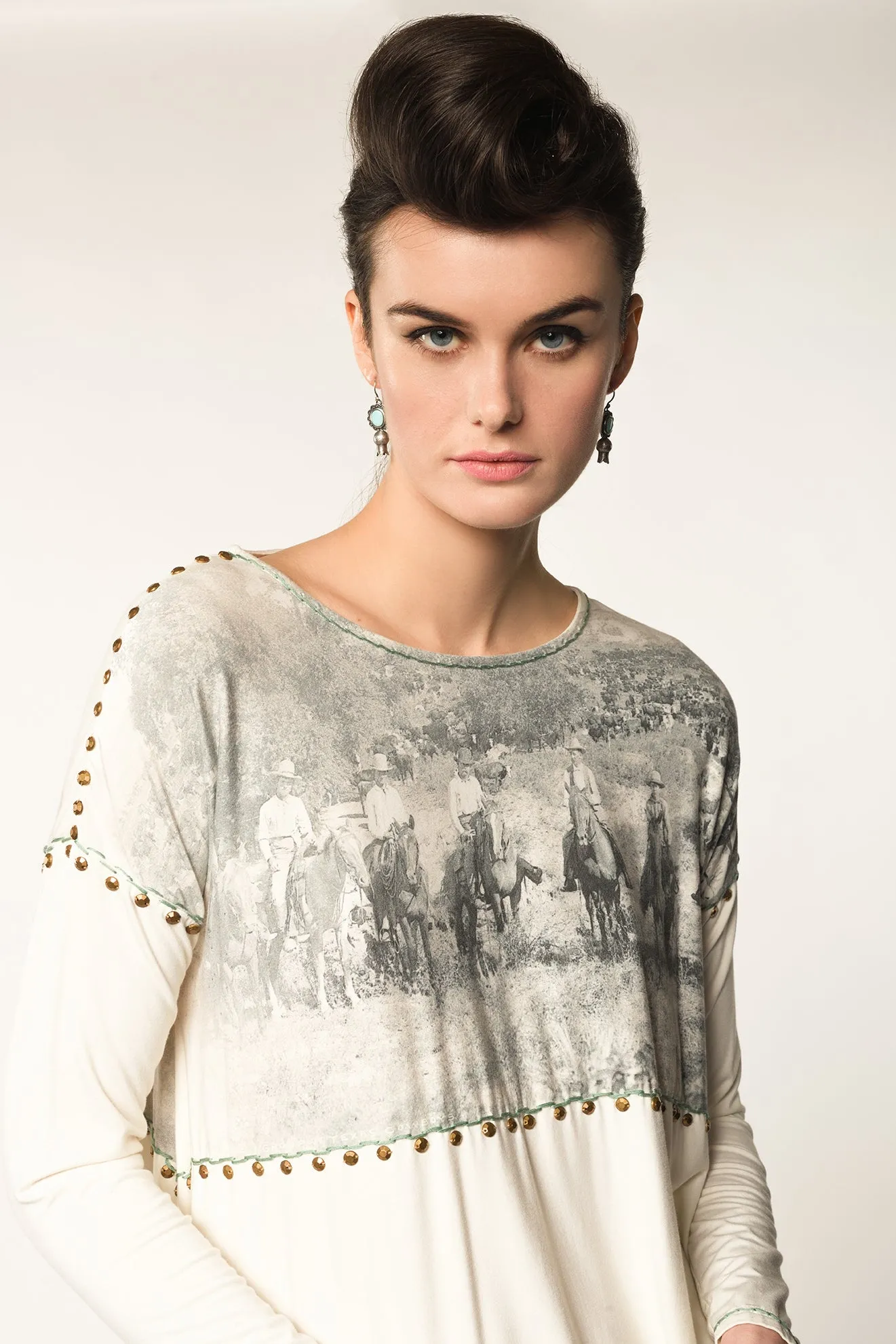 Double D Ranchwear Point Swing Flank and Drop Top
