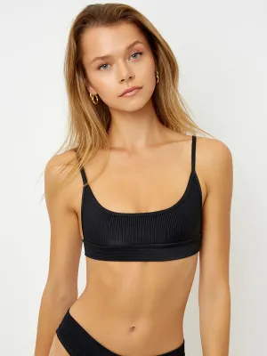 Gavin Top In Black