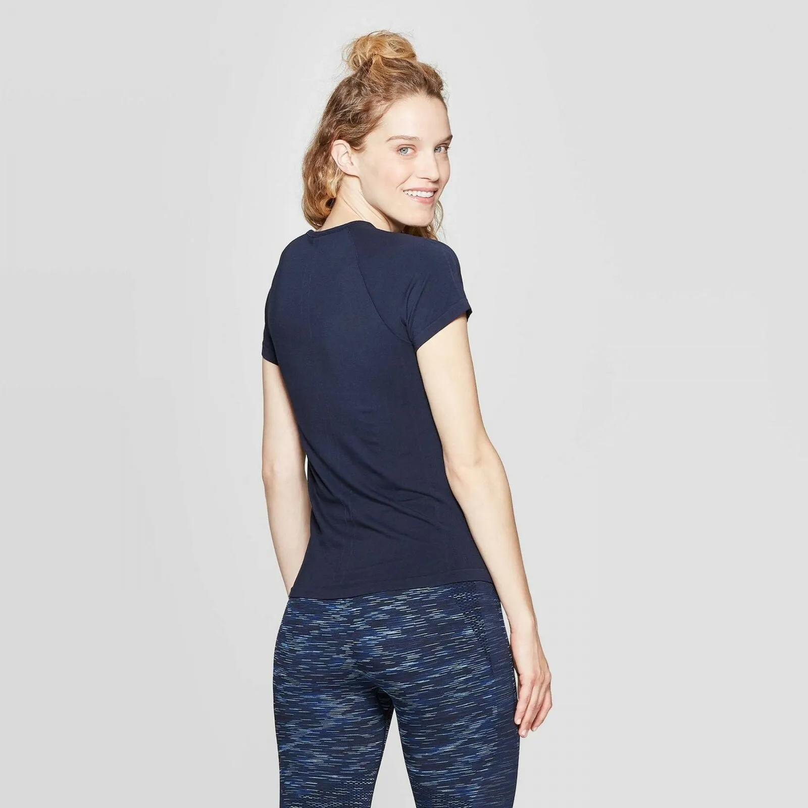 JoyLab Women's Seamless Short Sleeve T-Shirt