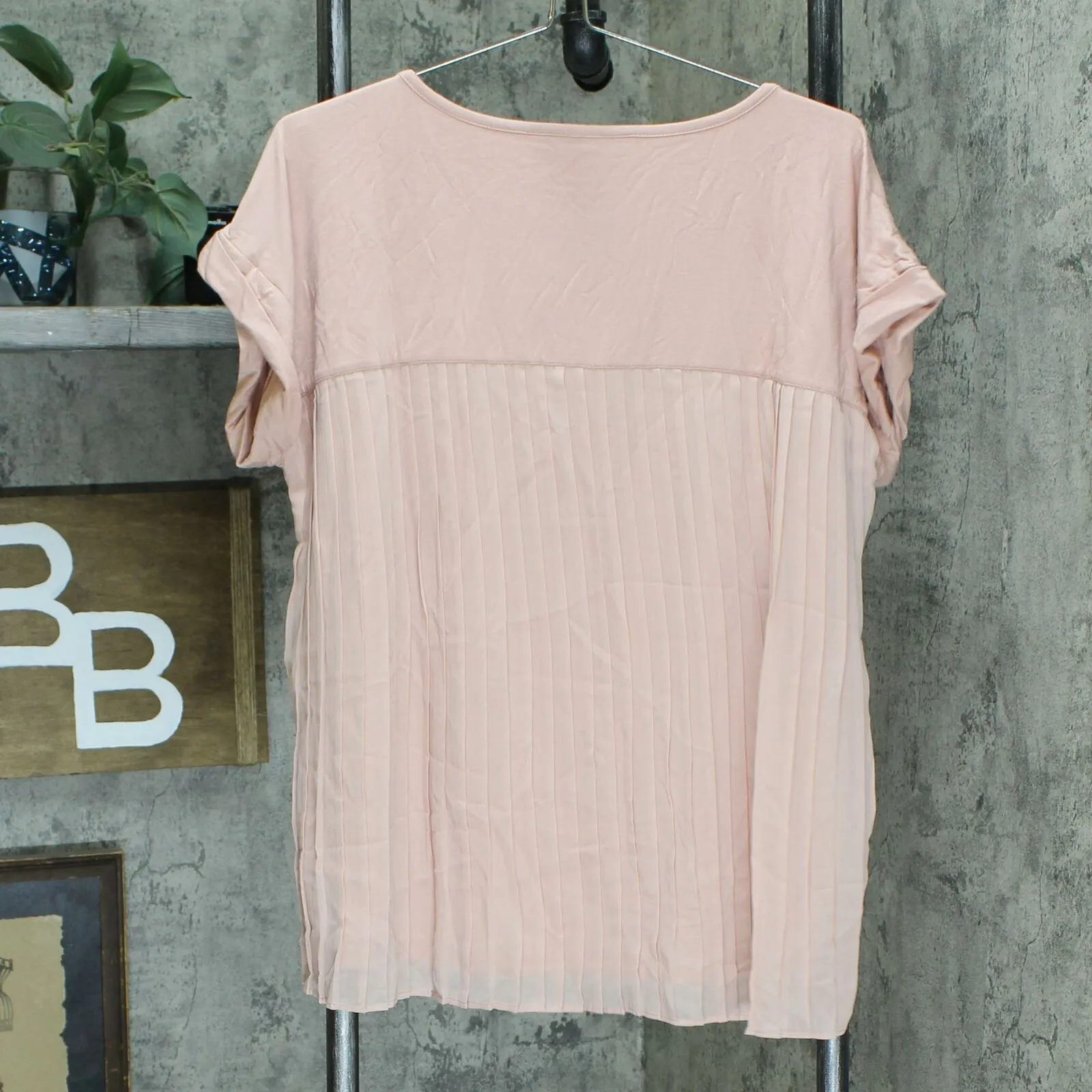 Lisa Rinna Collection Women's Mixed Media Pleated Back Top