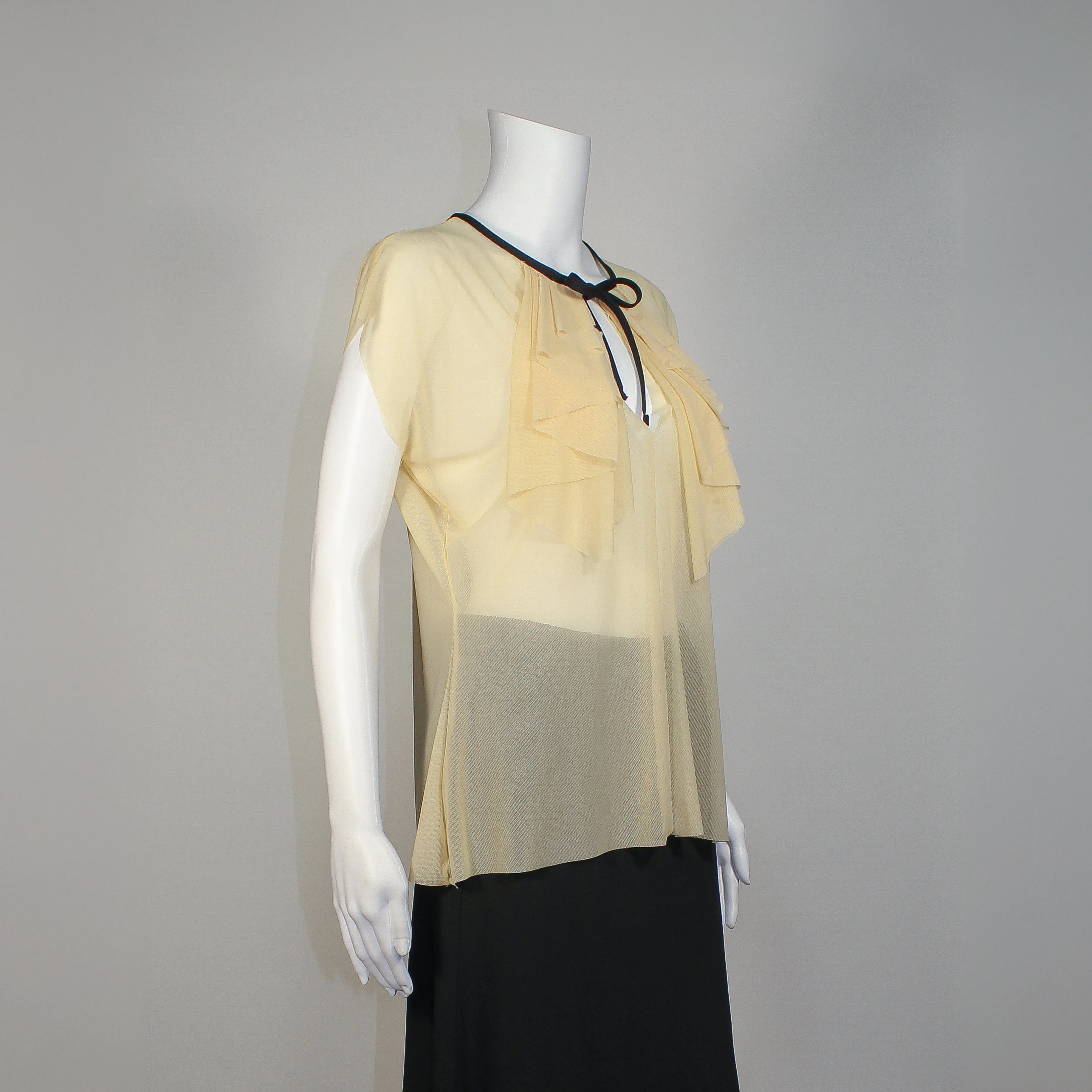Lord Pendleton in Beige by Kim Schalk