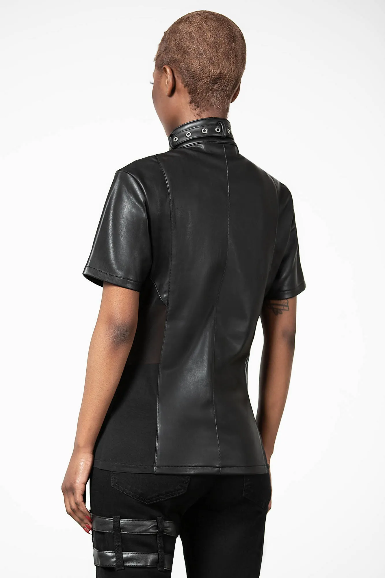 Oberon Zip Top
