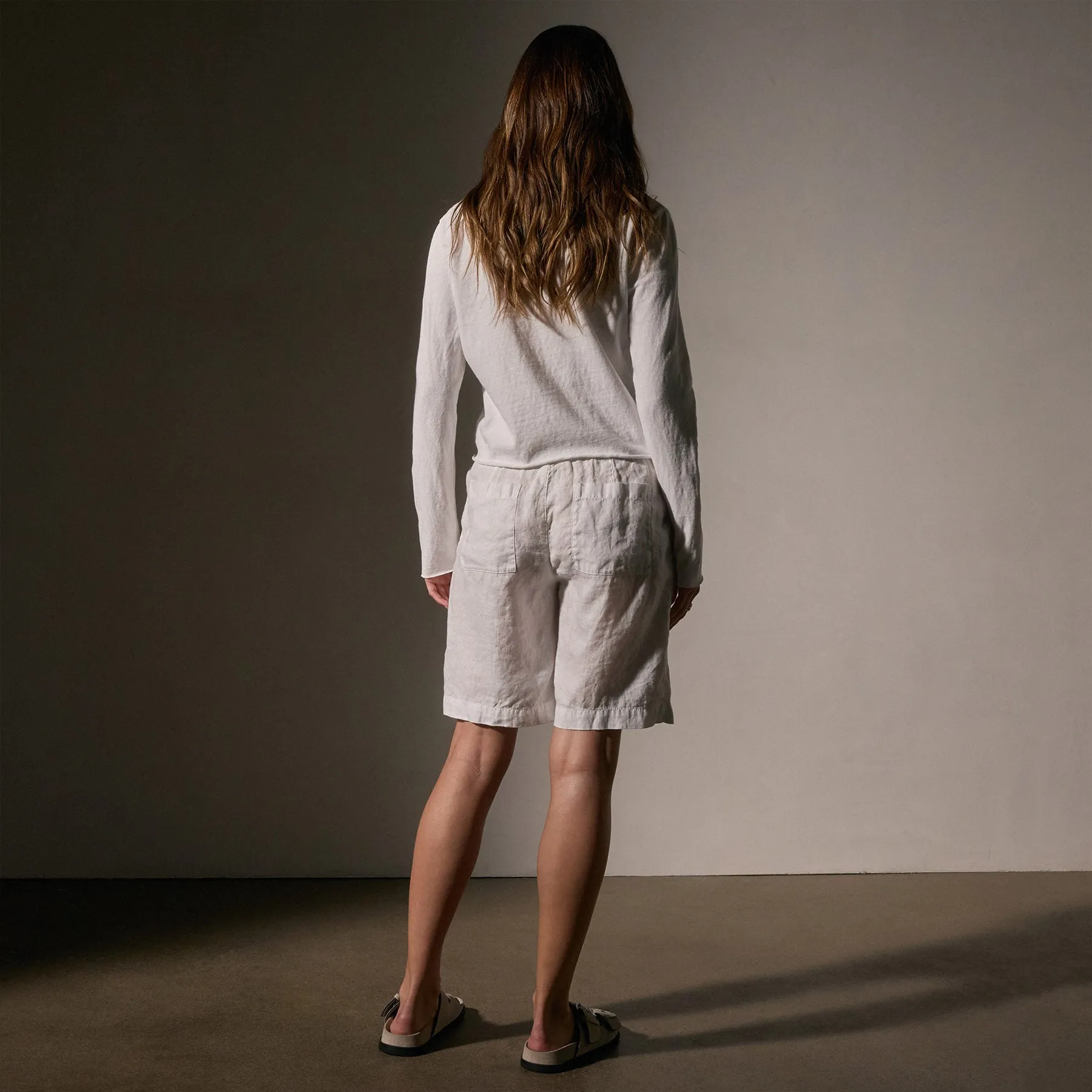 Pleated Linen Bermuda Short - White