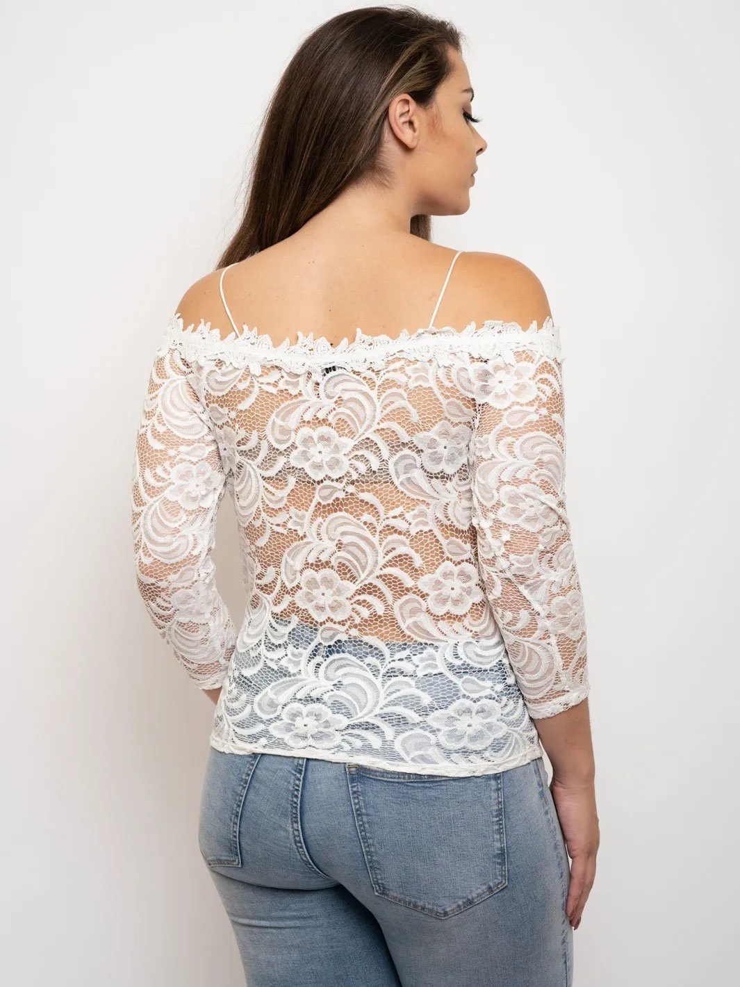 PLUS SIZE OFF SHOULDER LACE TOP