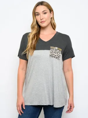 PLUS SIZE SHORT SLEEVE TUNIC FRONT POCKET TOP