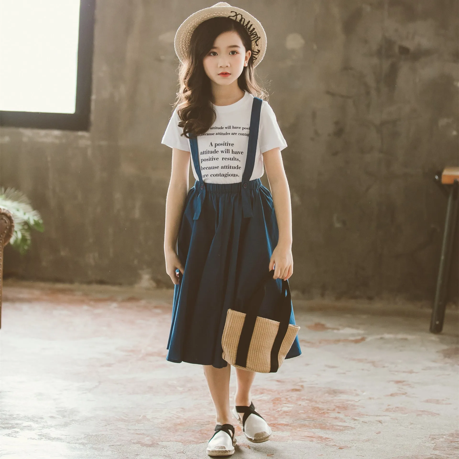 T-Shirt & Strap Skirt