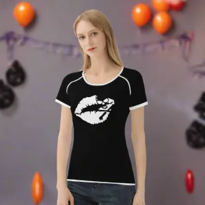 Women's Black & White Kiss of Death Graphic Tee