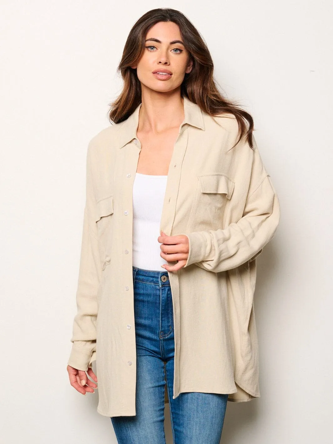 WOMEN'S LONG SLEEVE BUTTON UP FRONT POCKETS OVERSIZED SHIRT