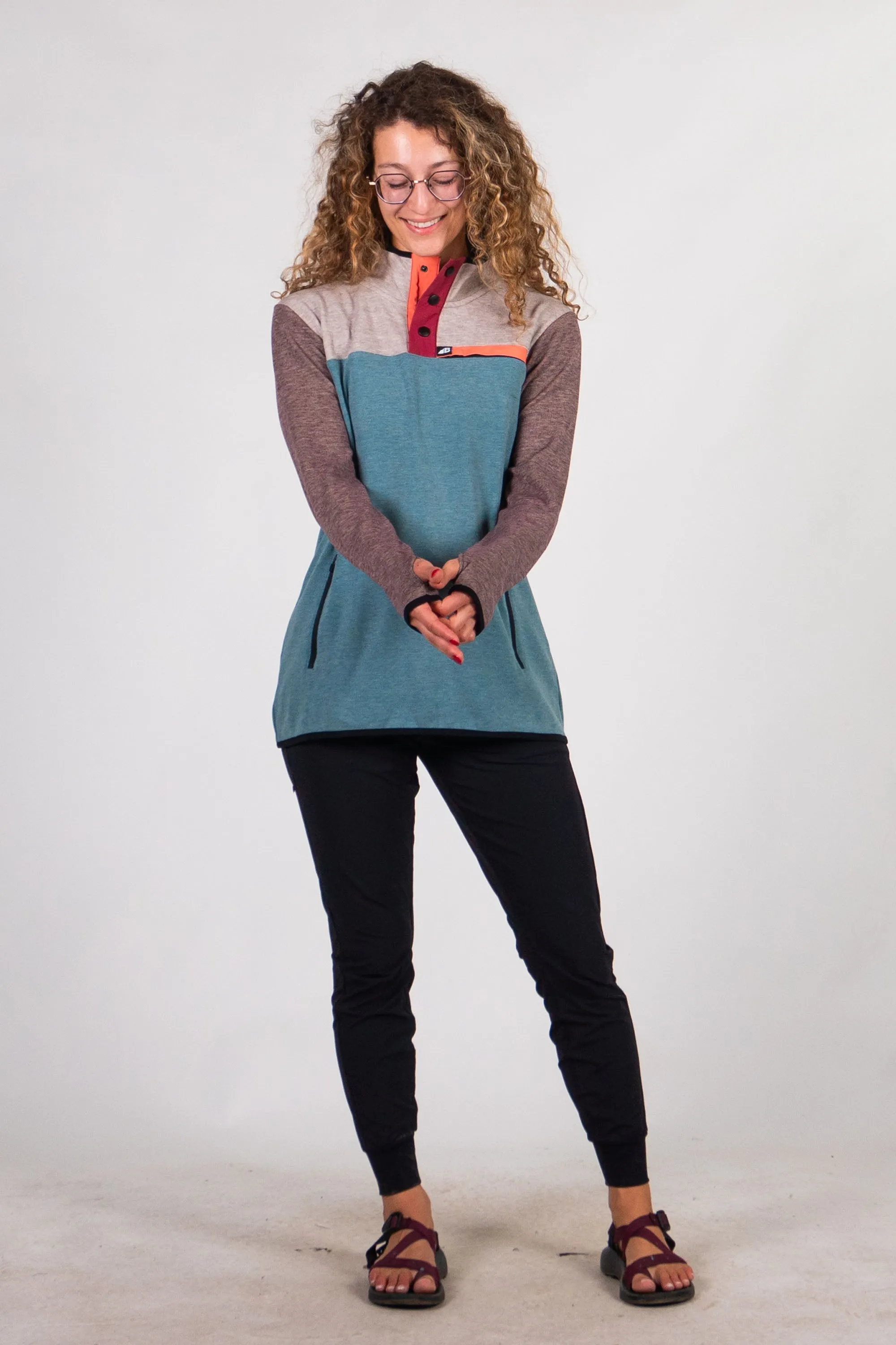 Women's Powell Fleece Pullover (Discontinued Styles)