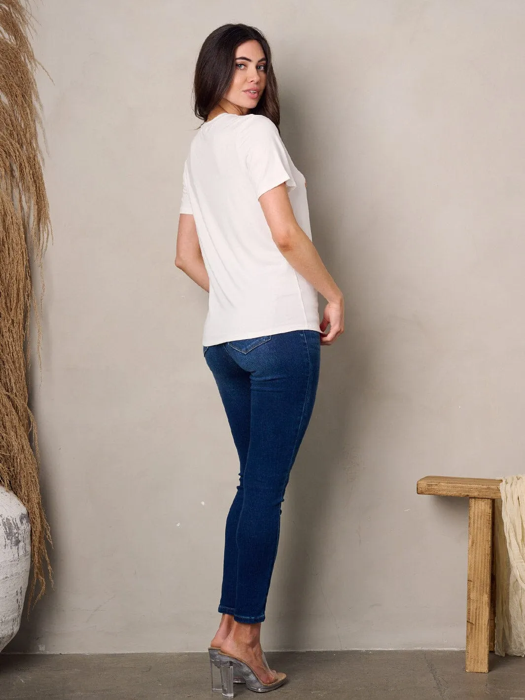 WOMEN'S SHORT SLEEVE GRAPHIC TOP