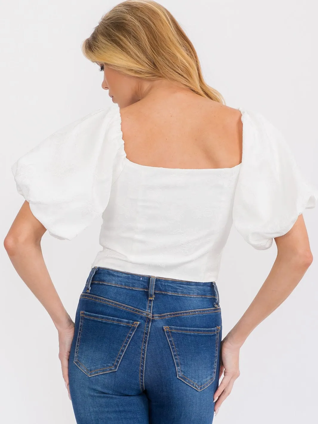 WOMEN'S SHORT SLEEVE SQUARE NECK DETAILED CROP TOP
