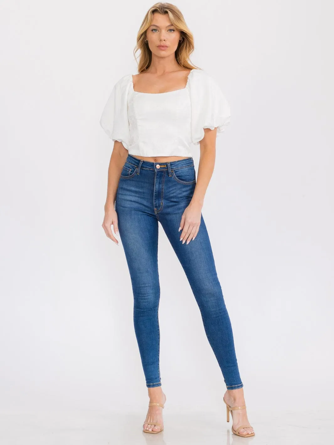 WOMEN'S SHORT SLEEVE SQUARE NECK DETAILED CROP TOP