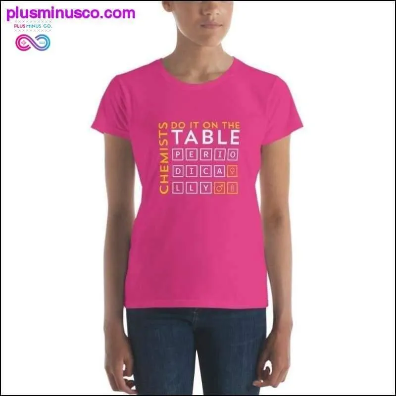 Women's short sleeve t-shirt