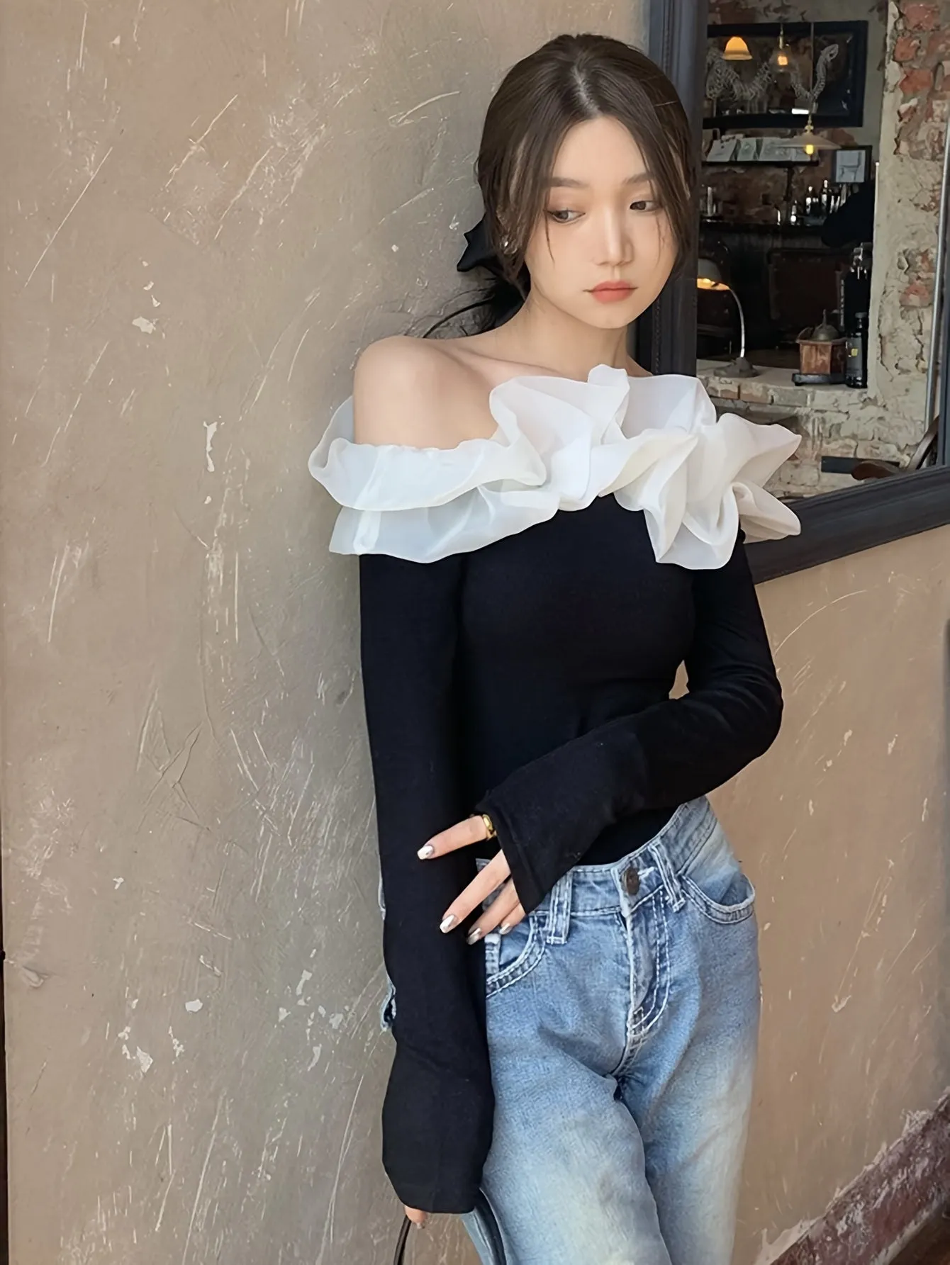 xieyinshe  Contrast Trim Off Shoulder T-Shirt, Elegant Long Sleeve Ruffle Trim T-Shirt For Spring & Fall, Women's Clothing
