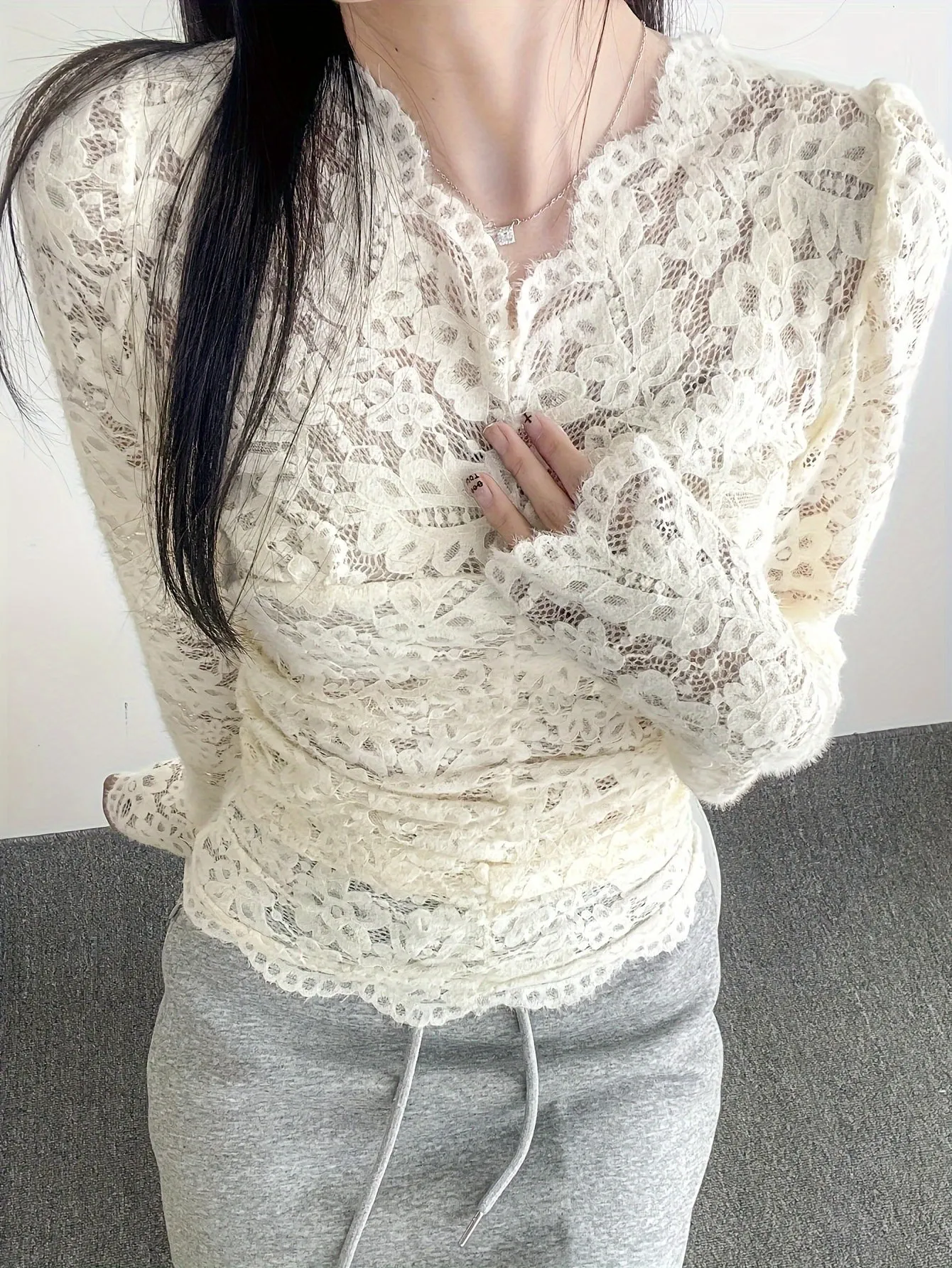 xieyinshe  Lace V Neck T-shirt, Elegant Long Sleeve Ruched Top For Spring & Fall, Women's Clothing